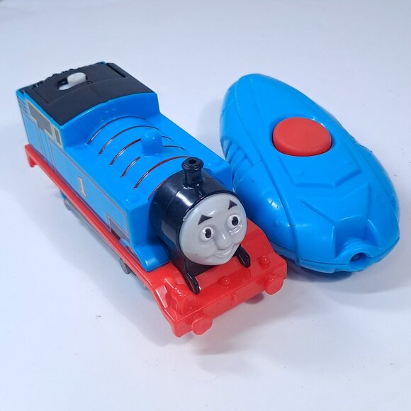 Thomas & Friends Trackmaster RC Motorized Train CJX82 remote control 2013 WORKS - Picture 1 of 16